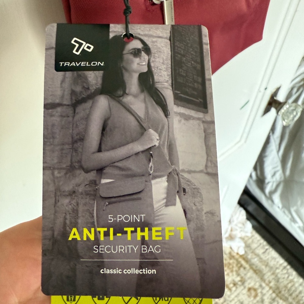 Travelon Maroon Anti-Theft Crossbody Bag - Picture 4 of 4